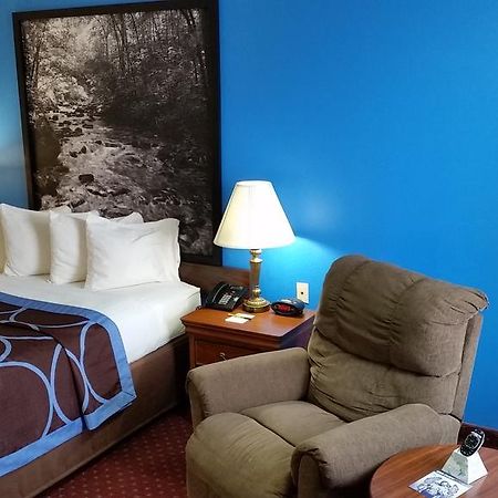 ซูเปอร์ 8 บาย วินด์แฮม แมคเกฮี Hotel McGehee ภายนอก รูปภาพ