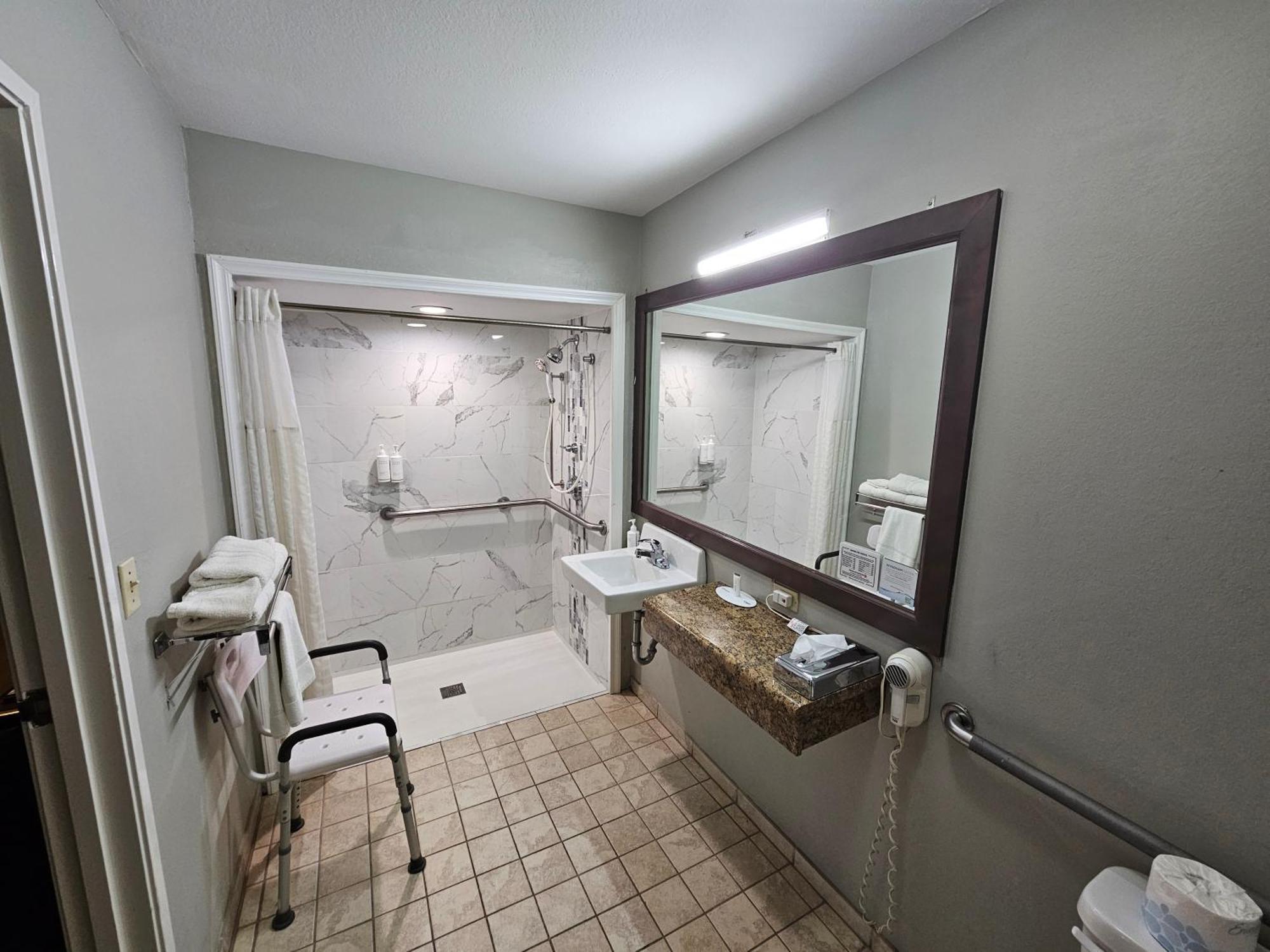ซูเปอร์ 8 บาย วินด์แฮม แมคเกฮี Hotel McGehee ภายนอก รูปภาพ
