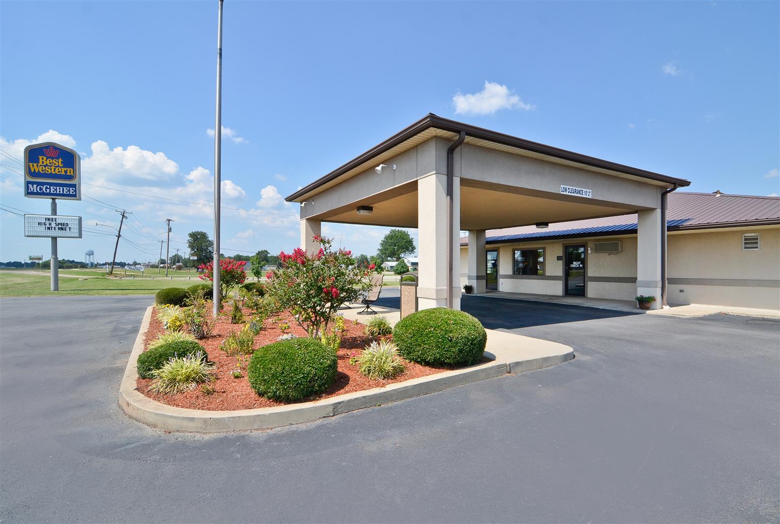 ซูเปอร์ 8 บาย วินด์แฮม แมคเกฮี Hotel McGehee ภายนอก รูปภาพ