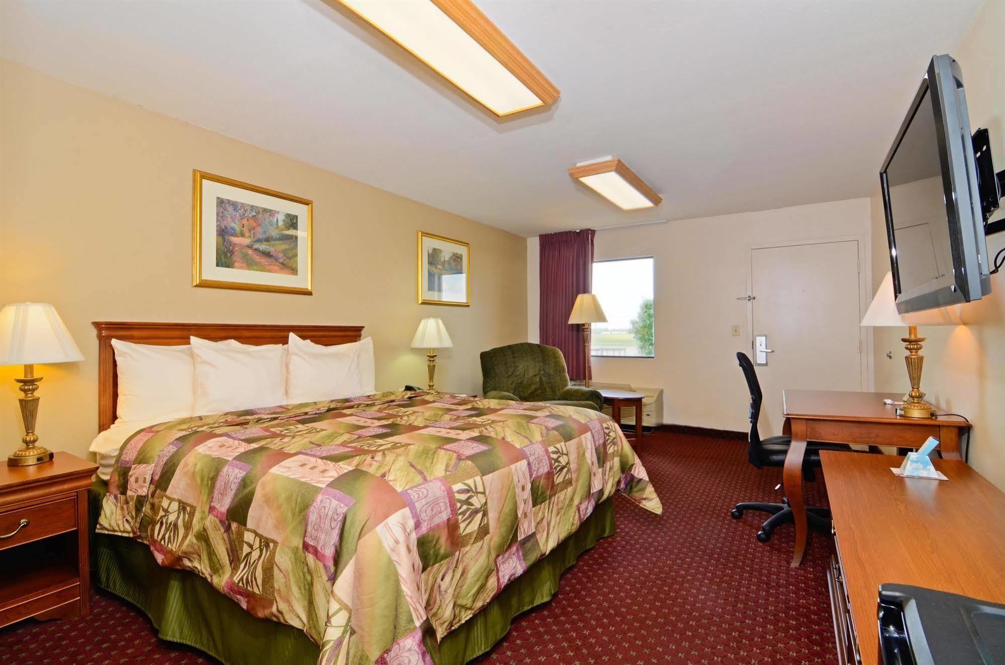 ซูเปอร์ 8 บาย วินด์แฮม แมคเกฮี Hotel McGehee ภายนอก รูปภาพ